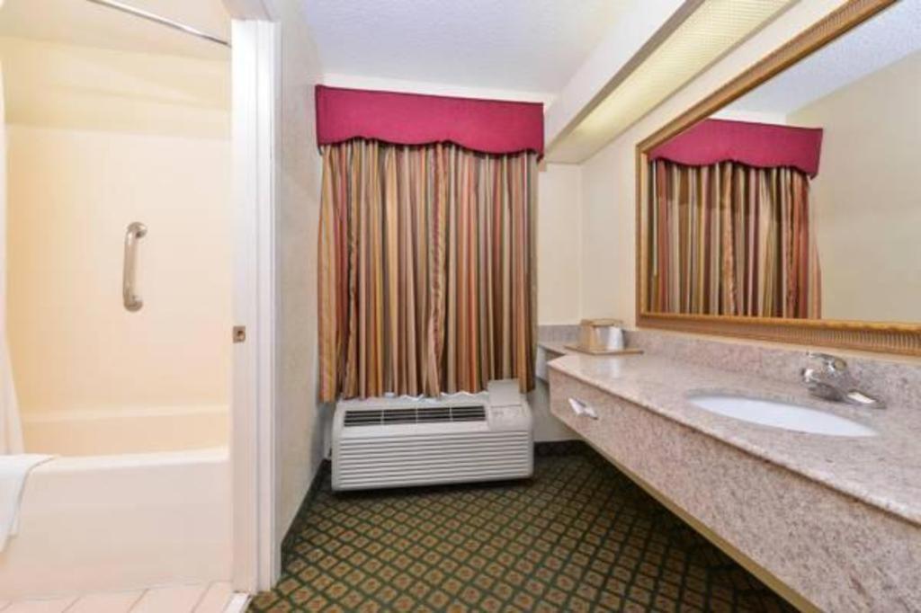 Quality Inn Brookhaven Zewnętrze zdjęcie